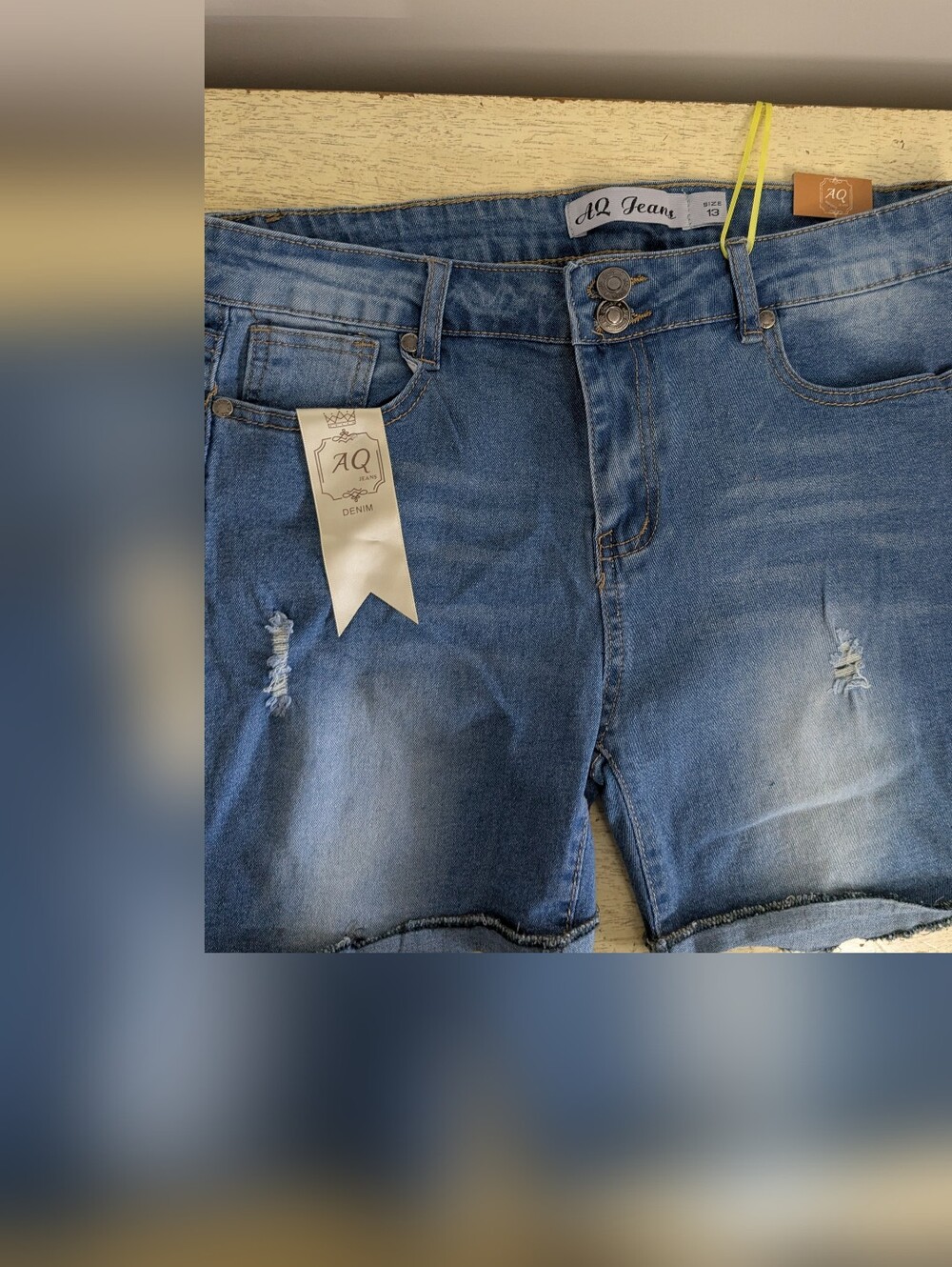 AQ NWT Short